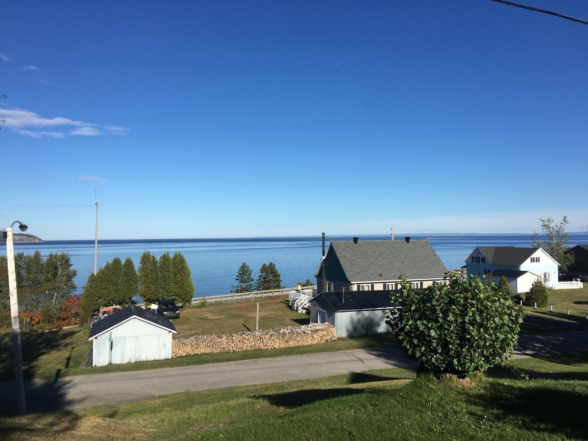 Les Chalets De La Colline Inc Baie-Sainte-Catherine Exteriér fotografie